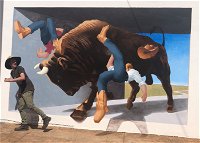 Big Bull Mural - Accommodation Kalgoorlie