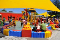 Holland Park Pool - Accommodation Resorts