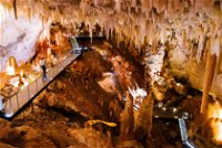 Jewel Cave - Mackay Tourism