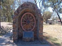 Jindera Pioneer Cairn - Tourism Adelaide