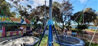 King Carnival with Mini Golf - Accommodation Airlie Beach