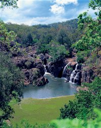 Little Millstream Falls - Yamba Accommodation