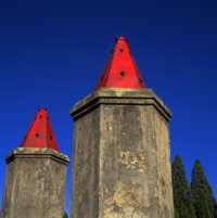 Chinese Burning Towers - Redcliffe Tourism