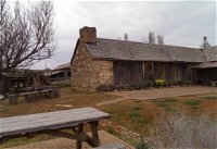 Early Settlers Hut - Attractions Perth