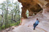 Sandstone Caves Walking Track - Accommodation ACT