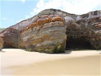 Shelley Caves - Tourism Cairns