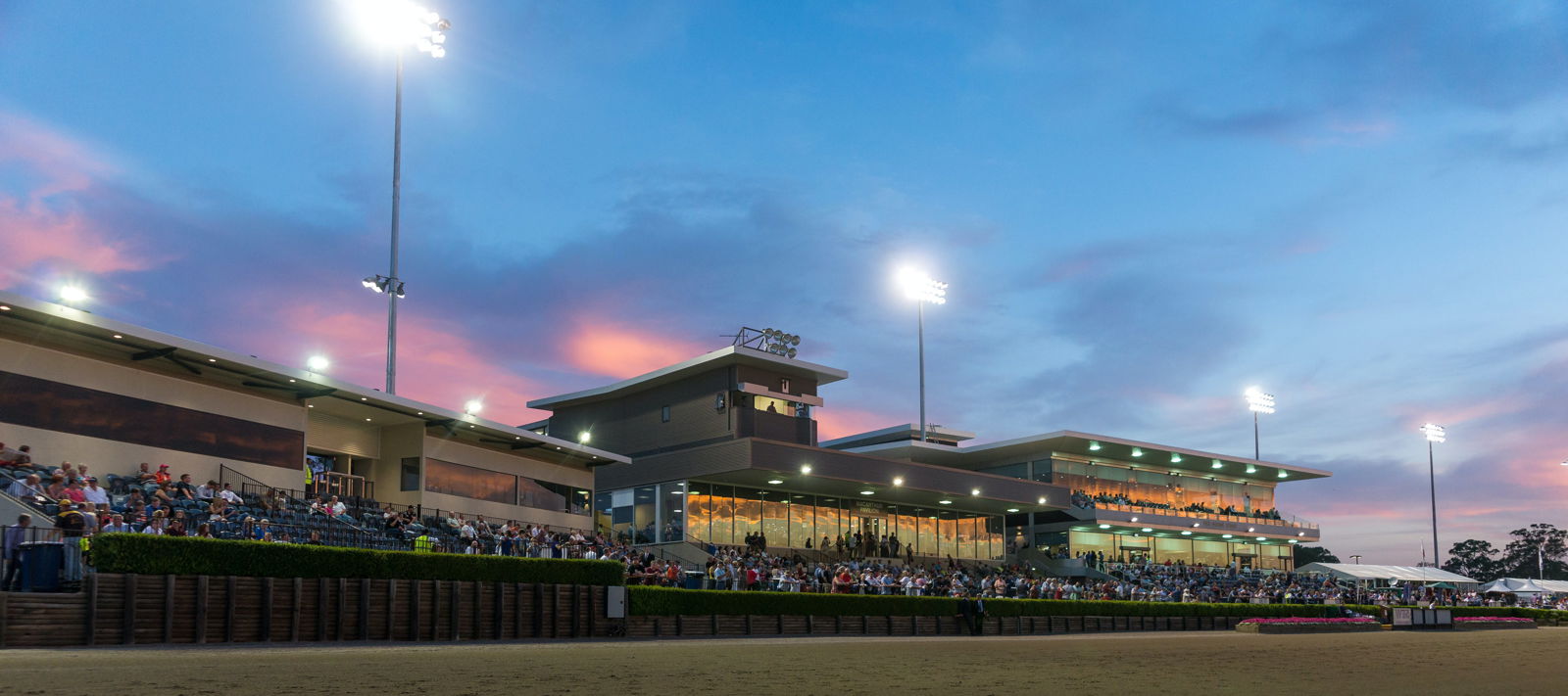 Menangle Park NSW Taree Accommodation