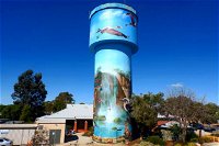Lockhart Water Tower Mural - Accommodation Tasmania