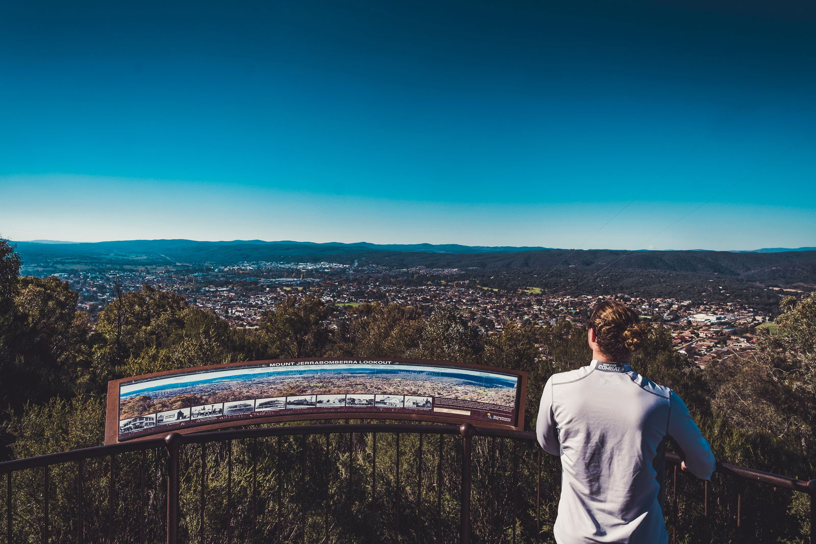 Jerrabomberra NSW Lightning Ridge Tourism