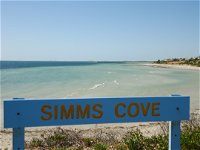 Simms Cove lookout and beach Moonta Bay - Accommodation Rockhampton