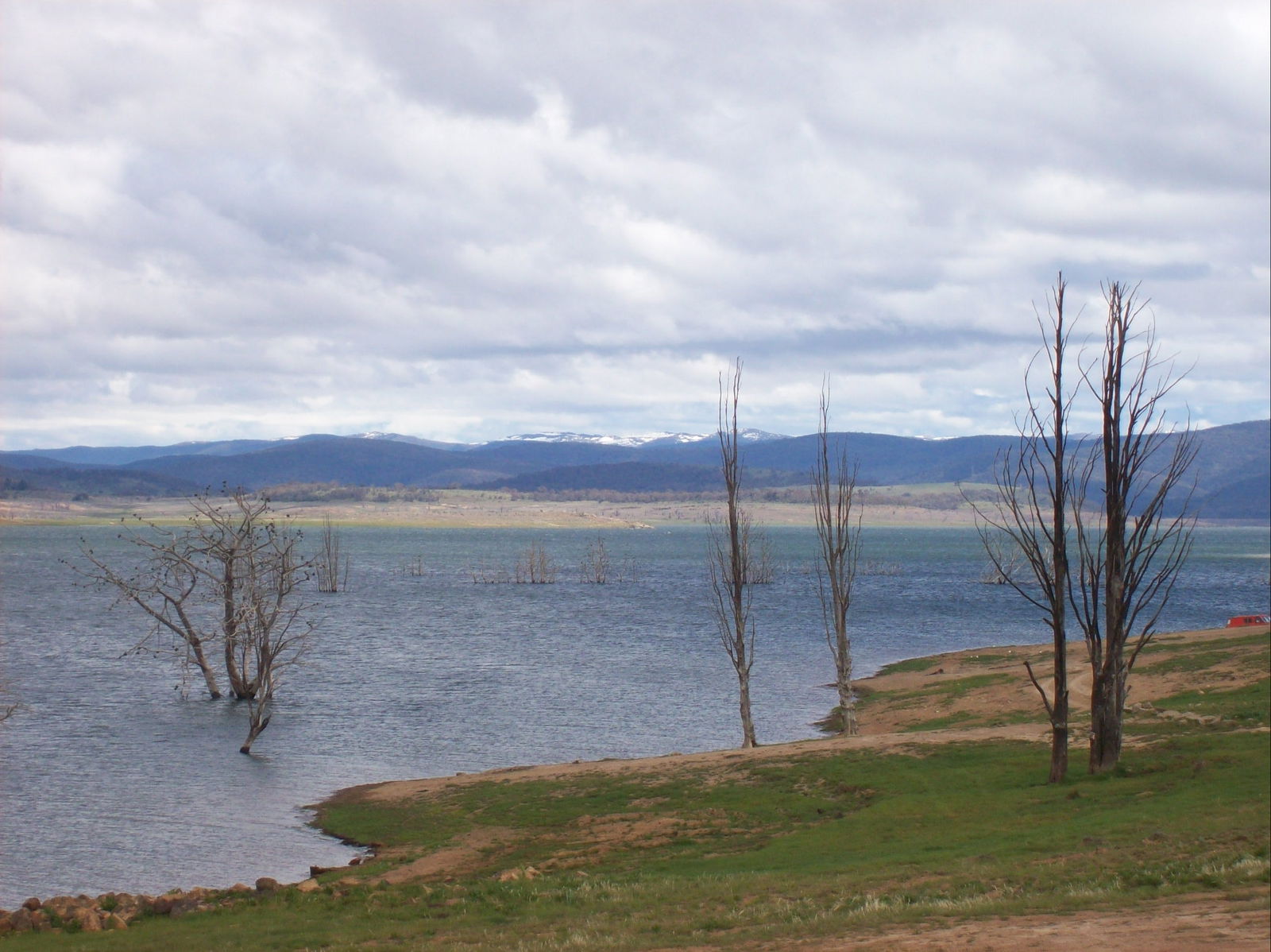 Anglers Reach NSW Holiday Find