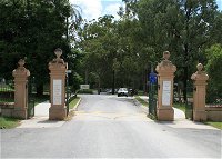 Kalinga Park Memorial - Attractions Melbourne