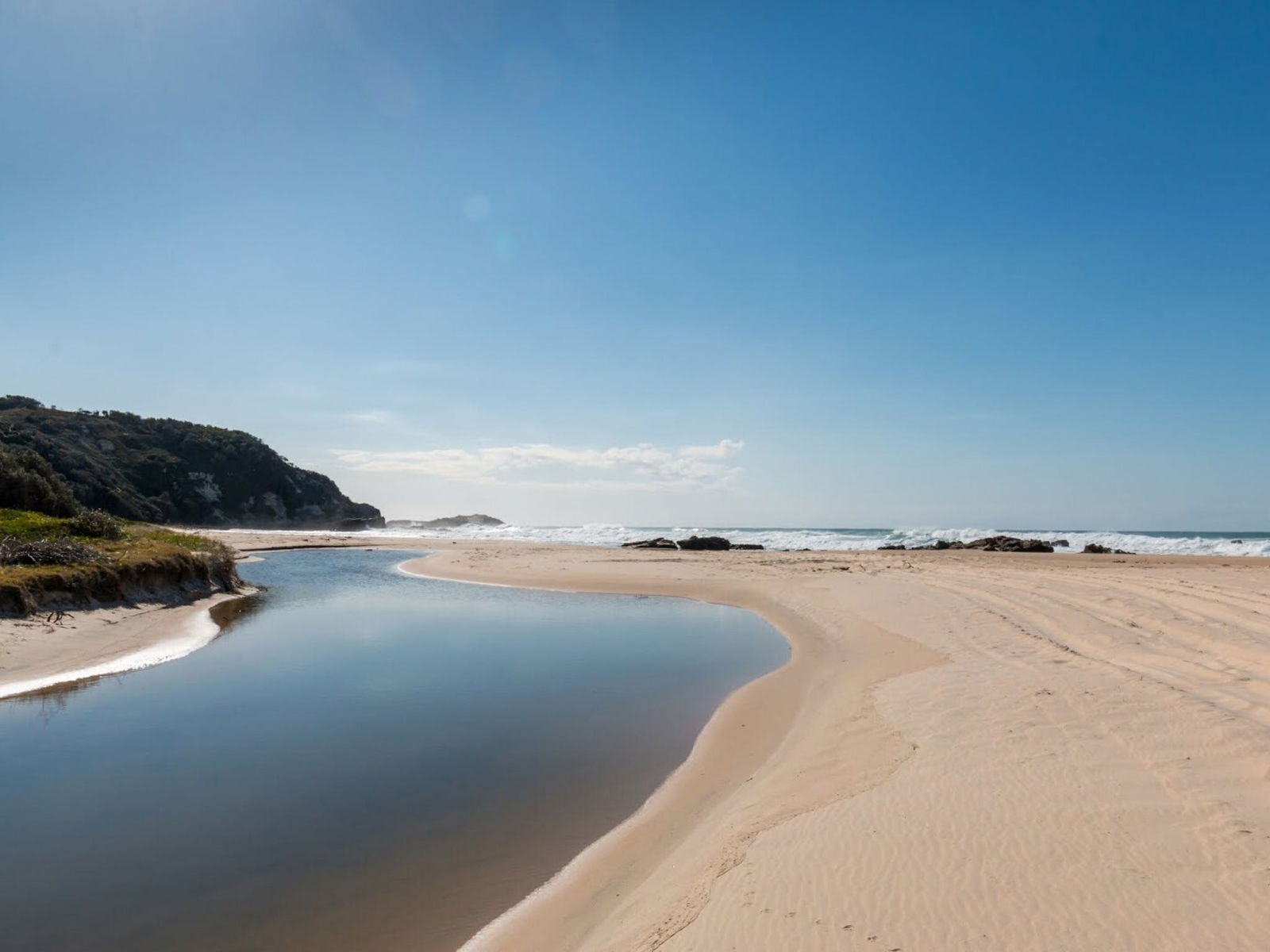 Crowdy Bay National Park NSW Accommodation Cooktown