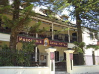 Macquarie Arms Hotel - Accommodation Airlie Beach