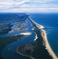Ninety Mile Beach Marine National Park - Attractions