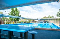 Barellan Swimming Pool - New South Wales Tourism 