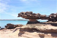 Groote Eylandt Tour Hanging Rock Cave Paintings - Palm Beach Accommodation