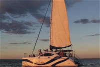 Hervey Bay Champagne Sunset Sail - Victoria Tourism
