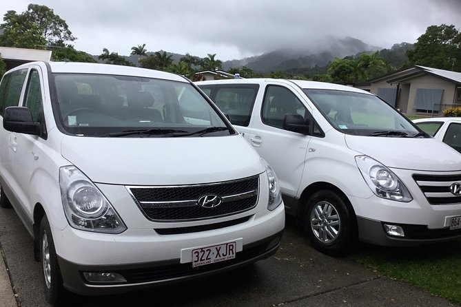 IMAX Private Transfer 7 Guests Cairns Airport to Hotels in Cairns City