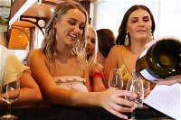 Hens Party Winery tour - Whitsundays Tourism