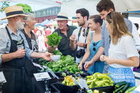 Adelaide Showground Farmers' Market Tour - Wagga Wagga Accommodation