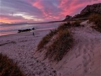 Beachcomber Overnight Stay Pringle Bay - Not Self-catering Tourism Africa