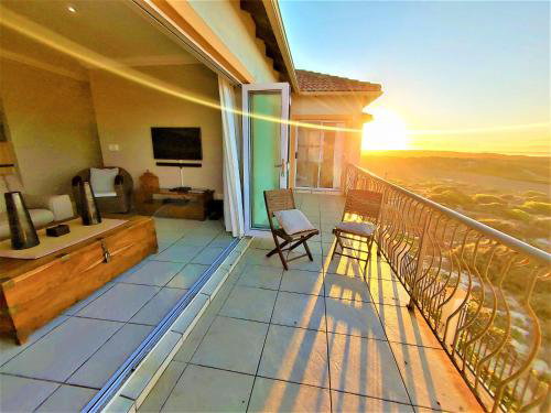 Quiet Apartments In Muizenberg 200 Meters From The Beach - thumb 4