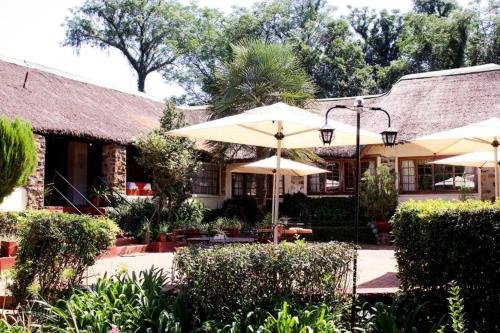 Sandford Park Country Hotel - Tourism Africa