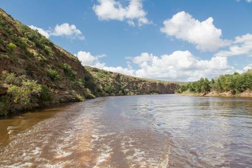 Breede River Houseboat Hire - Tourism Africa