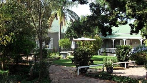 HouseMartin Lodge  Self Catering Tourism Africa