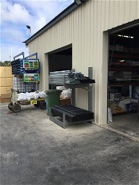 Carneys Feed Store - Internet Find