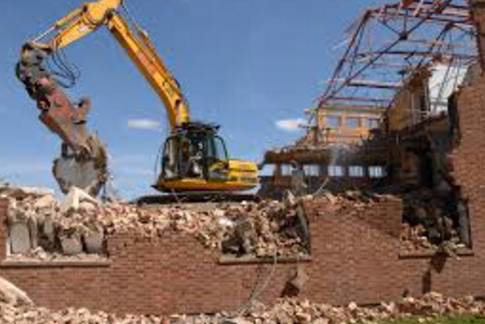 Razor Demolition & Asbestos Removal - thumb 1
