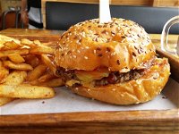 Suburban Burger - Click Find