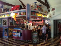 Cruzin' in the 50's Diner - Seniors Australia