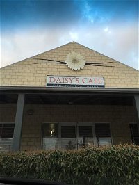 Daisy's Cafe - Internet Find