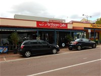 L'Artisan Cafe