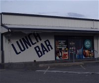Di's Sanford Rd Lunch Bar - Internet Find