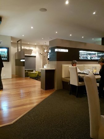 Lime 303 Restaurant - Suburb Australia