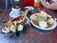 Simmos Mandurah Ice Creamery - Seniors Australia