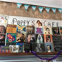 Poppy's Cafe - Internet Find