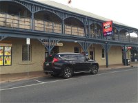 Tailem Bend Hotel And Restaurant - Australian Directory
