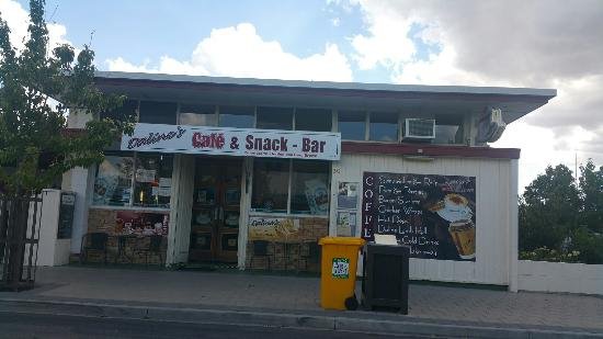 Daline's Cafe  Snackbar