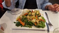 Sing's Asian Kitchen - Click Find