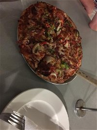 Camelot Gourmet Pizza - Internet Find