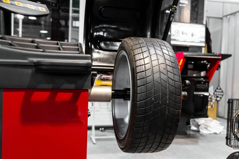 Mossman Tyre Service - thumb 4