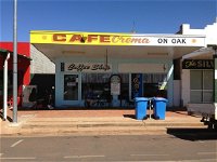 Cafe Crema on Oak - Suburb Australia