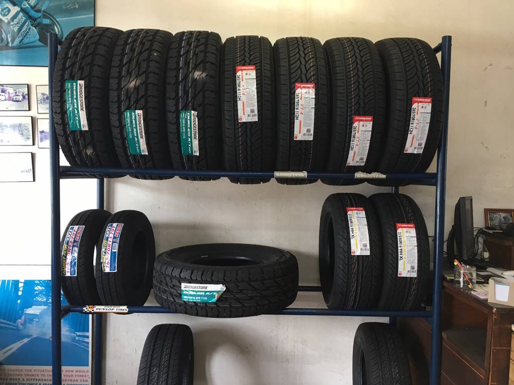 Latini’s Discount Tyres & Mechanical Repairs - thumb 2