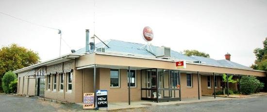 East Colac Hotel