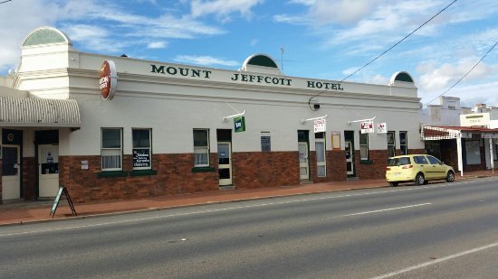 Mount Jeffcott Hotel