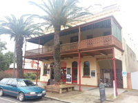 Royal Hotel Dunolly - Internet Find
